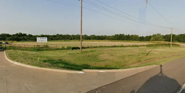 7420 NE 23rd ST, Midwest City, OK 73141