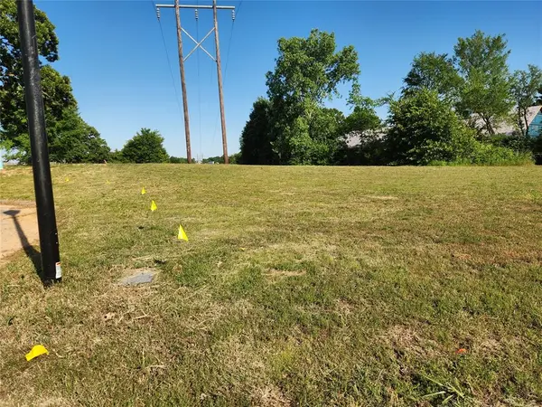 12 Whippoorwill AVE, Seminole, OK 74868