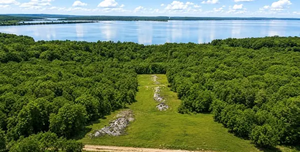 45 Tiger DR, Eufaula, OK 74432