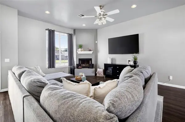 321 W 7th ST, Edmond, OK 73003