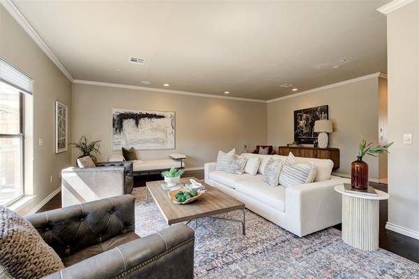 6206 Waterford BLVD #45, Oklahoma City, OK 73118