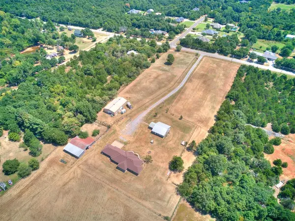2801 S Peebly RD, Choctaw, OK 73020