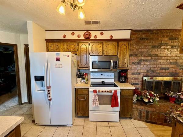 164 State Highway 89, Loco, OK 73442