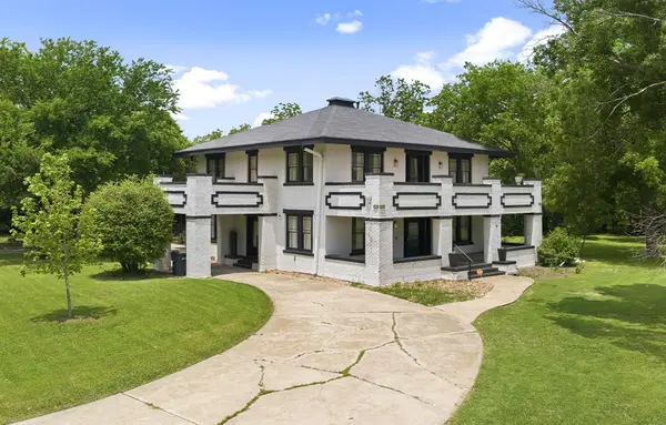 1303 NW Harris ST, Ardmore, OK 73401