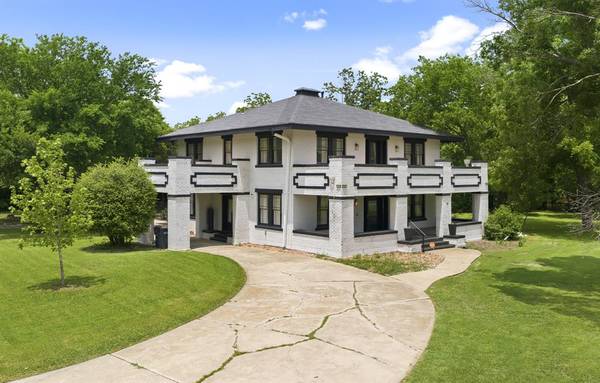 1303 NW Harris ST, Ardmore, OK 73401