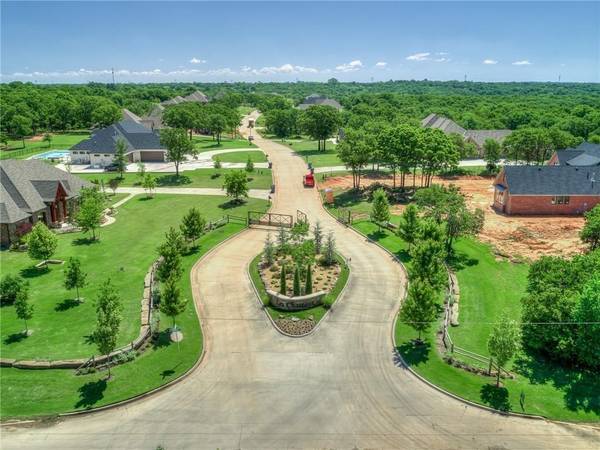 14324 SE 37th PL, Choctaw, OK 73020