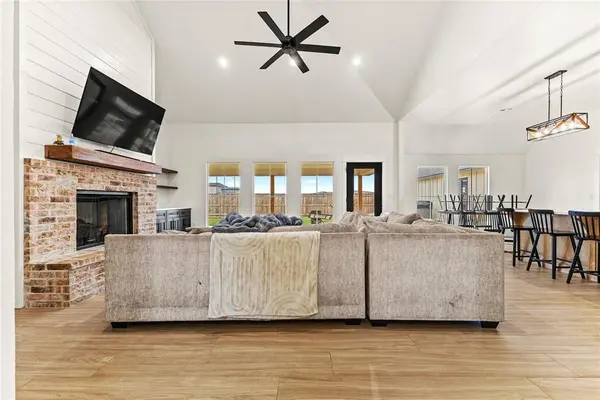 300 Murrel AVE, Okeene, OK 73763