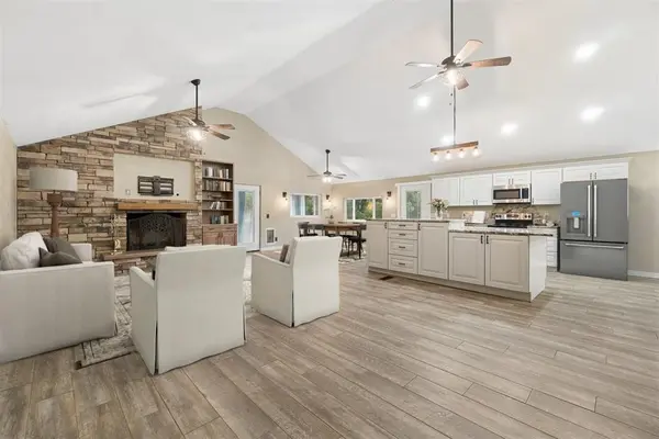 1025 E Triplett RD, Guthrie, OK 73044