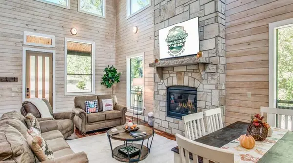 384 Eagle Mountain TRL, Broken Bow, OK 74728