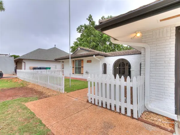 4812 NW 74th ST, Oklahoma City, OK 73132