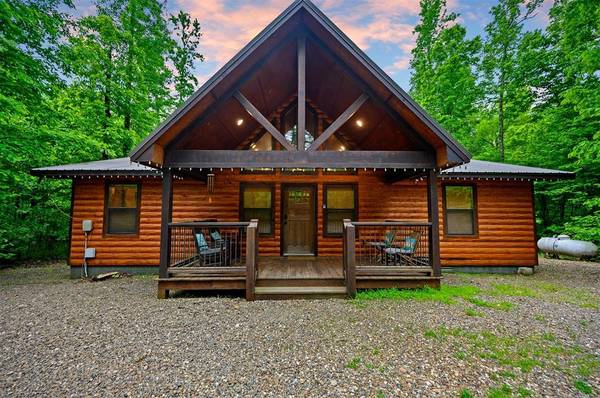 528 Timber Creek TRL, Broken Bow, OK 74728