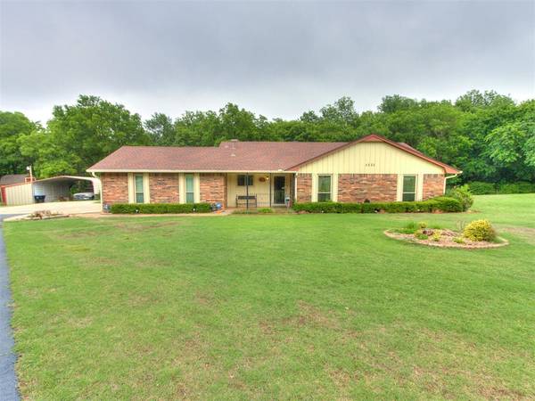 4221 Overland CIR, Noble, OK 73068