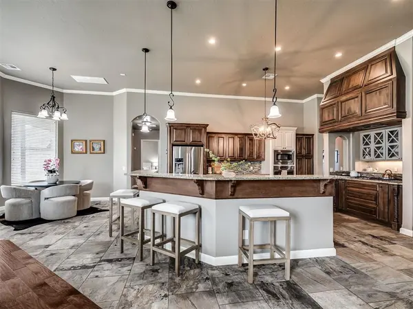 600 NW 153rd ST, Edmond, OK 73013