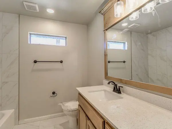 11673 Ward RD, Edmond, OK 73034