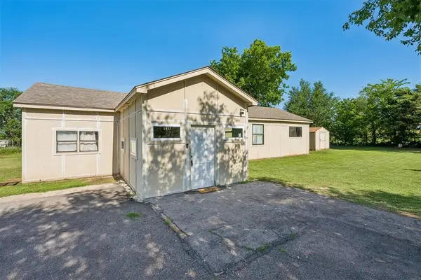 5817 Jericho, Spencer, OK 73084