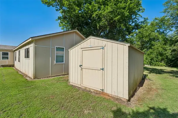 5817 Jericho, Spencer, OK 73084