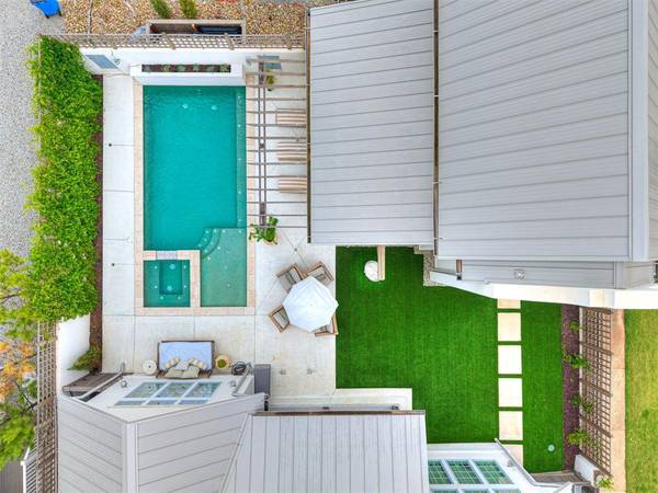 58 N Center LN, Carlton Landing, OK 74432