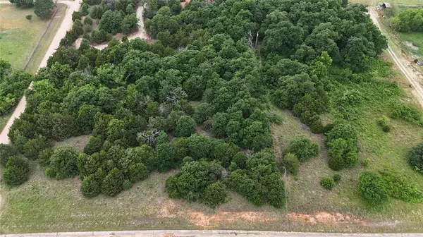 000 102 HWY, Mcloud, OK 74851