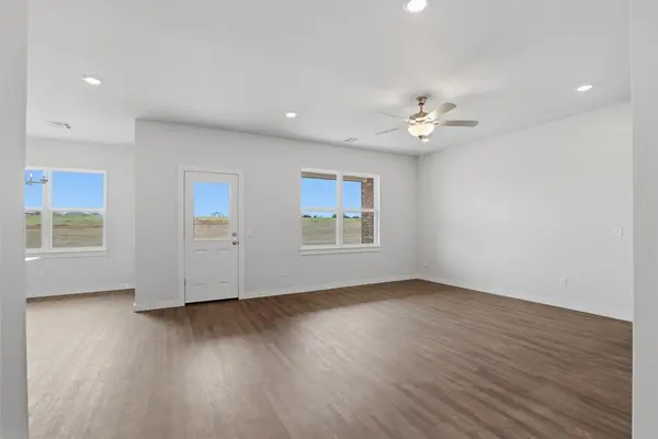 385 Cumberland DR, Guthrie, OK 73044