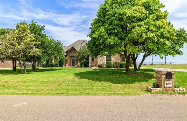 2250 Jackson LN, Blanchard, OK 73010