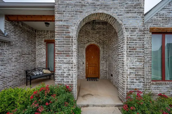 18205 Calder RD, Edmond, OK 73012