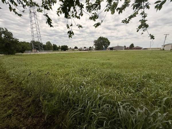 605 SW 4th ST, Tuttle, OK 73089