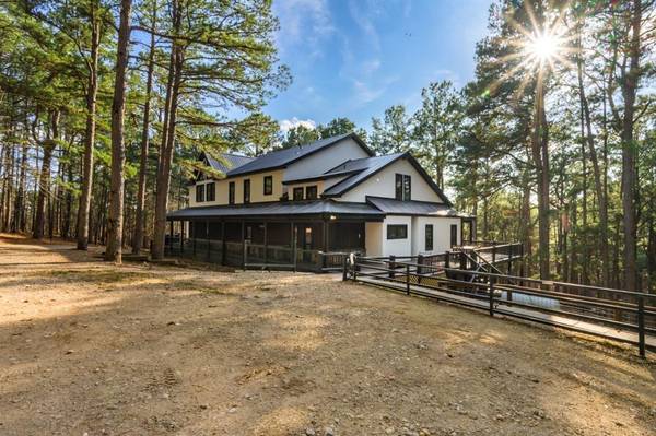 255 Trebble Hook RD, Broken Bow, OK 74728