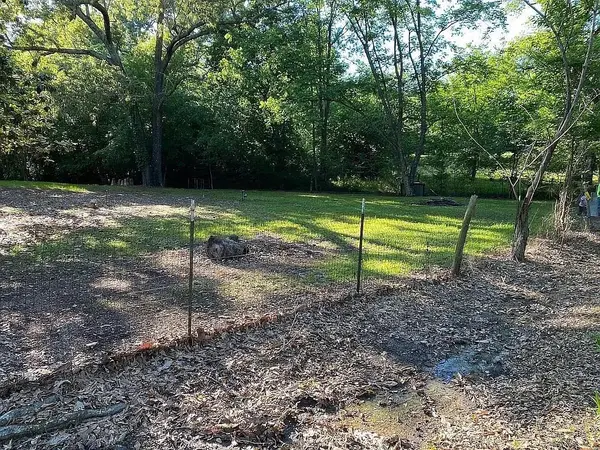 901 Dierks ST, Broken Bow, OK 74728