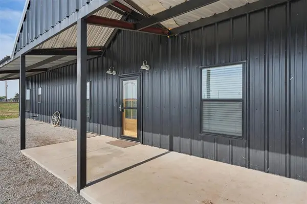16349 S County Road 197, Olustee, OK 73560