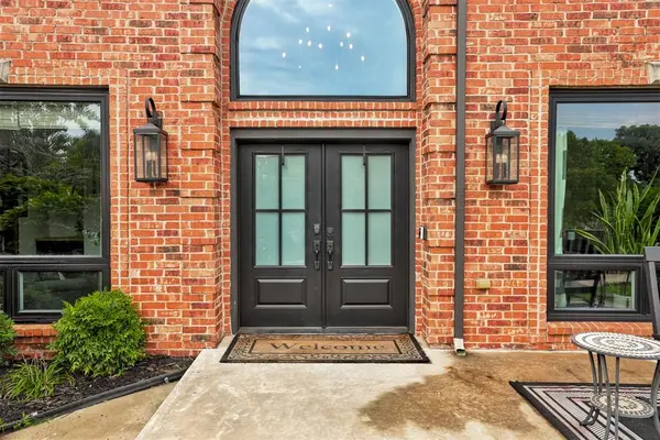 2601 Stratton DR, Edmond, OK 73013