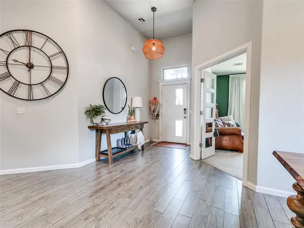 5325 Shearwater CT, Oklahoma City, OK 73179