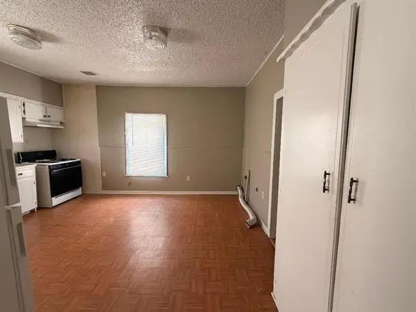 807 E Kean ST, Wynnewood, OK 73098