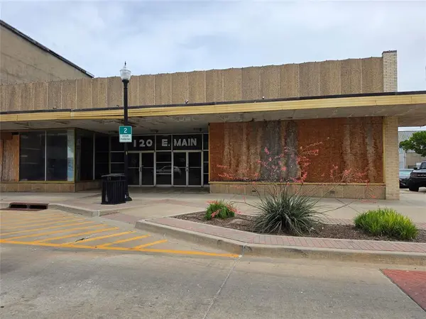 120 E Main ST, Shawnee, OK 74801