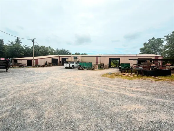27115 W County Road 1442 RD, Cement, OK 73017