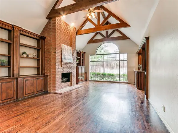2917 Kingwood DR, Edmond, OK 73013