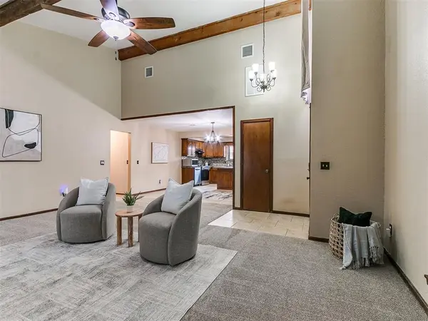 8908 N McMillan AVE, Oklahoma City, OK 73132