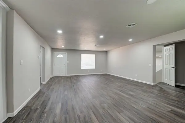 420 E 12th ST, Chandler, OK 74834