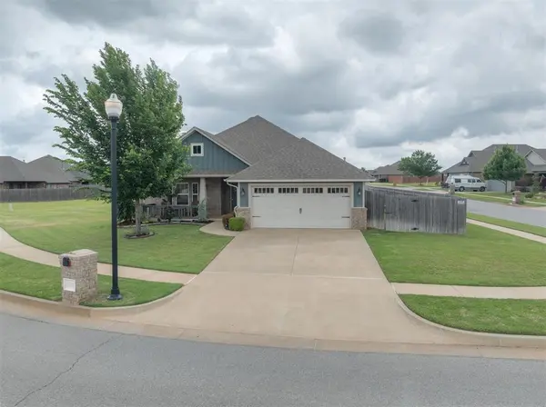 18500 Summer Grove AVE, Edmond, OK 73012