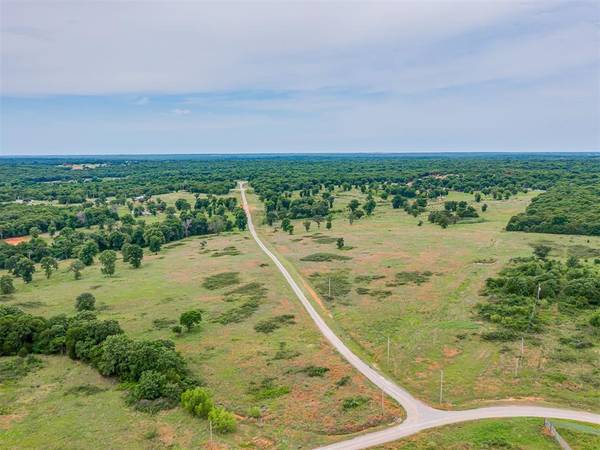 31964 Red Hawk Drive, Wanette, OK 74878