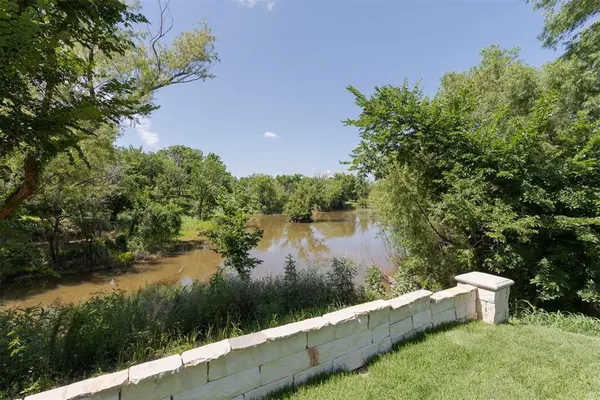 29761 Memory LN, Norman, OK 73072