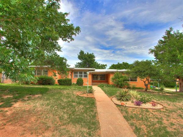 401 NW 44th ST, Oklahoma City, OK 73118