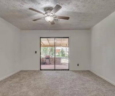 809 Englewood RD, Del City, OK 73115