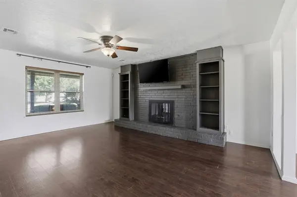 1525 Vulcan CIR, Edmond, OK 73003