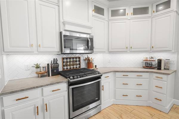 5604 St James PL, Oklahoma City, OK 73179