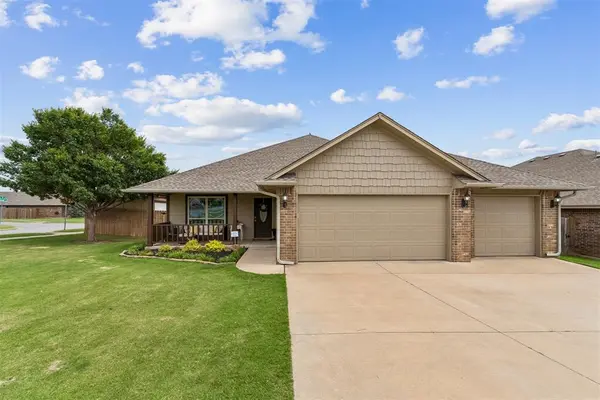 11321 NW 7th ST, Yukon, OK 73099