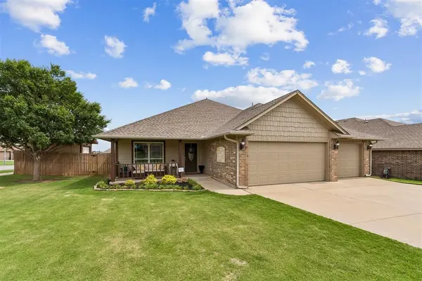 11321 NW 7th ST, Yukon, OK 73099