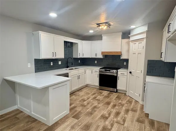 905 Hickory ST, Altus, OK 73521
