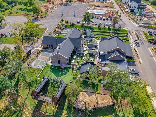 18266 Willowbrooke CT, Norman, OK 73072