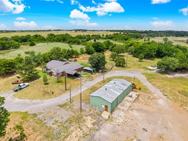 26114 State Highway 19 HWY, Cyril, OK 73029