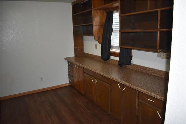 428 S 8th ST, Yukon, OK 73099